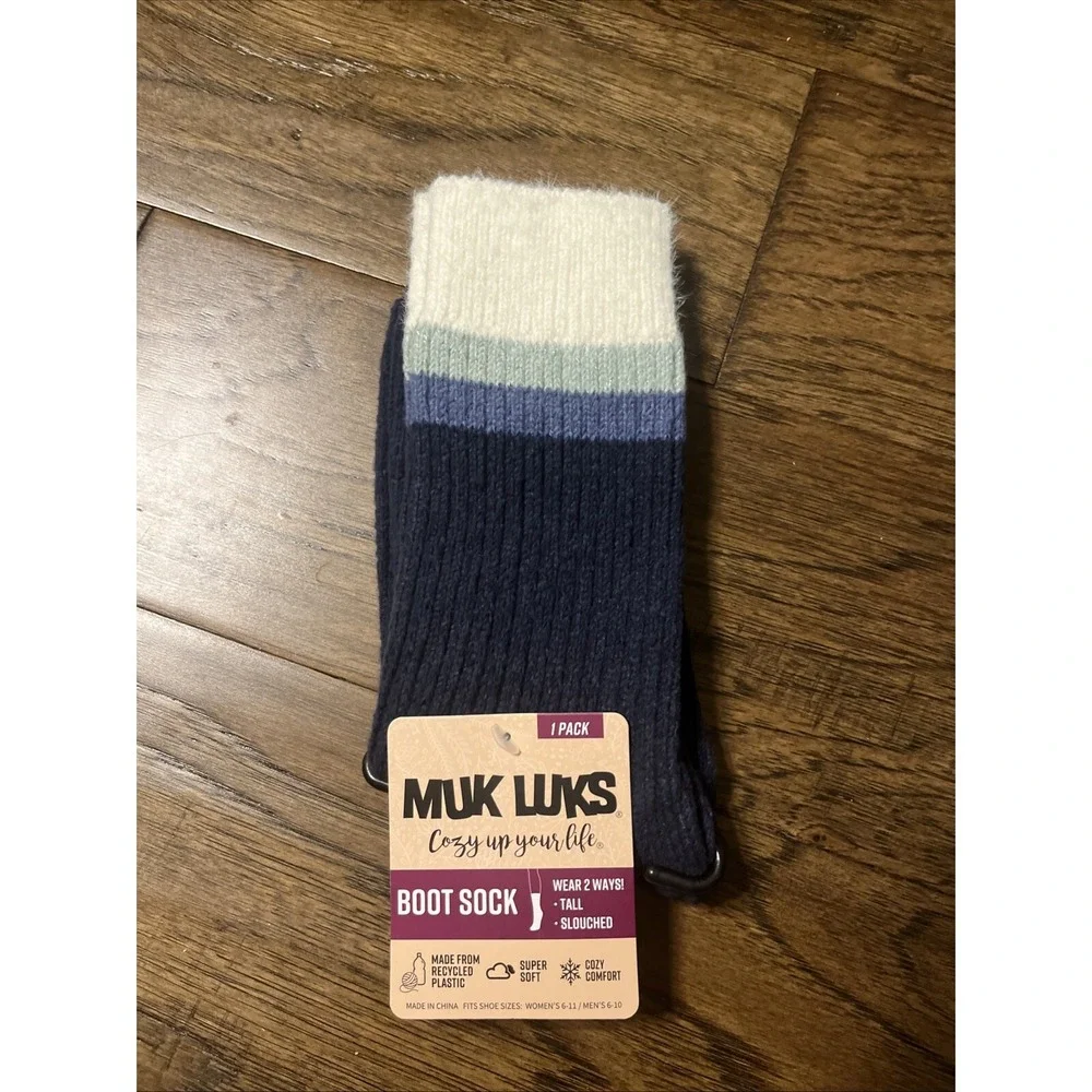 MUK LUKS Blue White Green Crew Boot Socks Shoe Size Women's 6-11 Men's 6-10 NWT